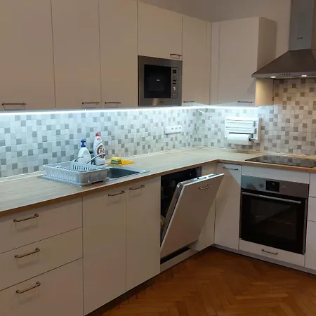 Bonvolon 3* Prague