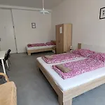 فندق Bonvolon براغ